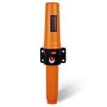 Identificador AIS I100 con GPS y antena VHF integrados.